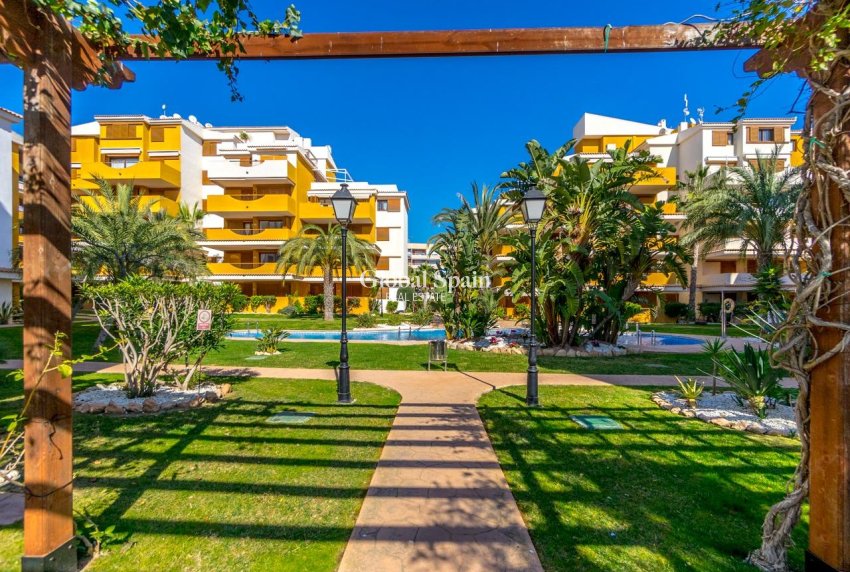 Odsprzedaż - MIESZKANIE -
TORREVIEJA - Punta Prima
