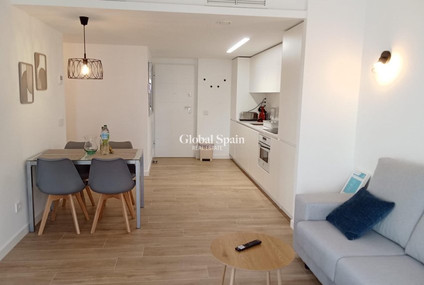 Odsprzedaż - MIESZKANIE -
TORREVIEJA - Punta Prima