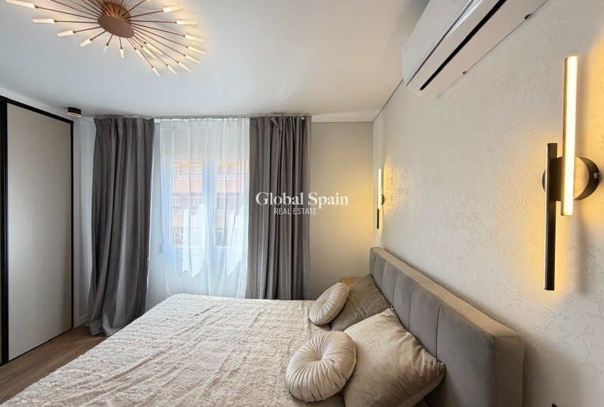 Odsprzedaż - MIESZKANIE -
TORREVIEJA - Punta Prima