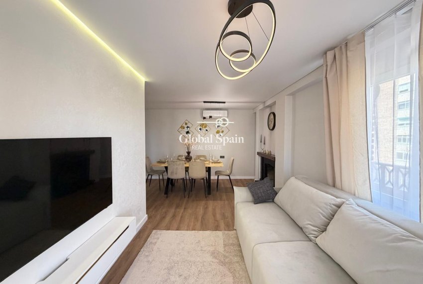 Odsprzedaż - MIESZKANIE -
TORREVIEJA - Punta Prima