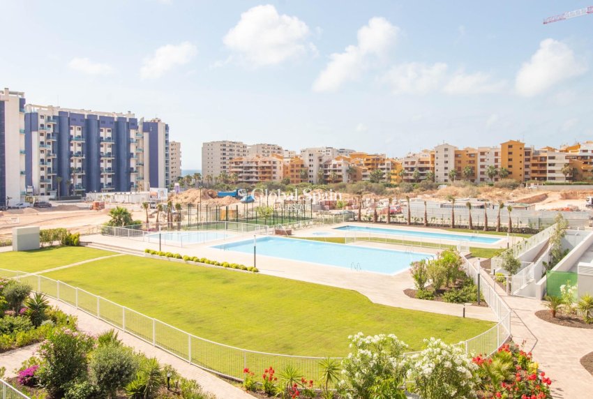 Odsprzedaż - MIESZKANIE -
TORREVIEJA - Punta prima