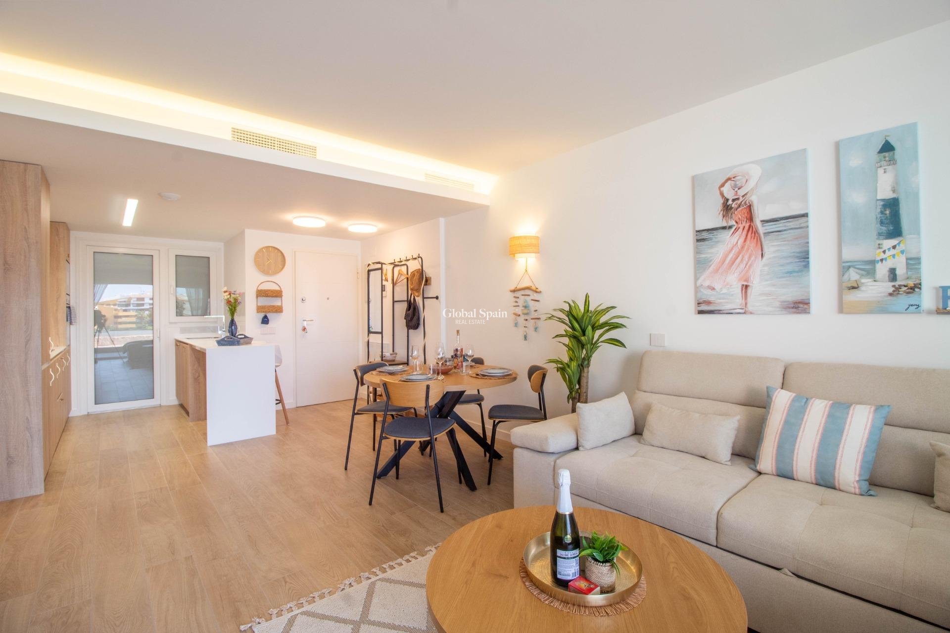 Odsprzedaż - MIESZKANIE -
TORREVIEJA - Punta prima