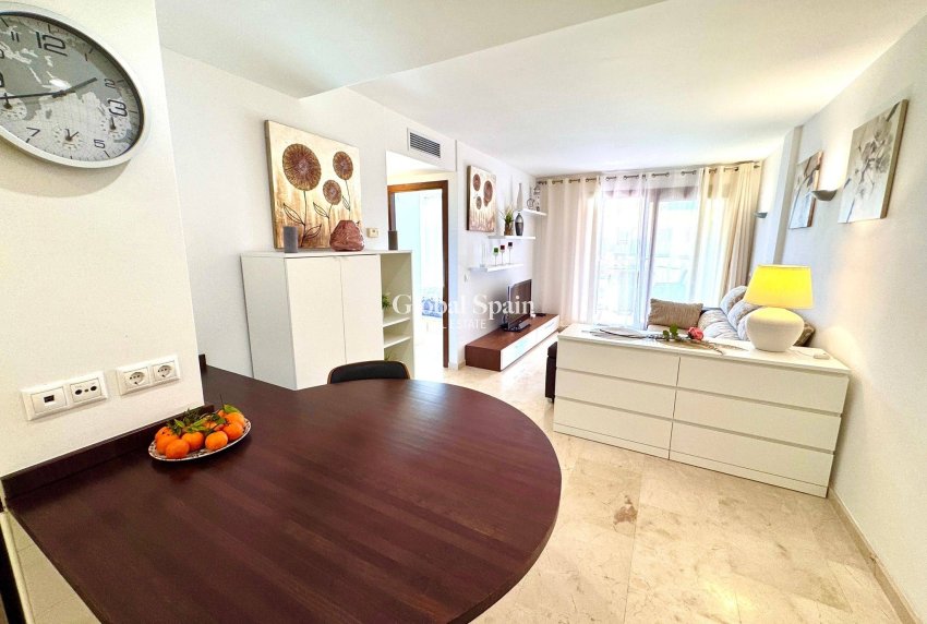 Odsprzedaż - MIESZKANIE -
TORREVIEJA - Punta Prima