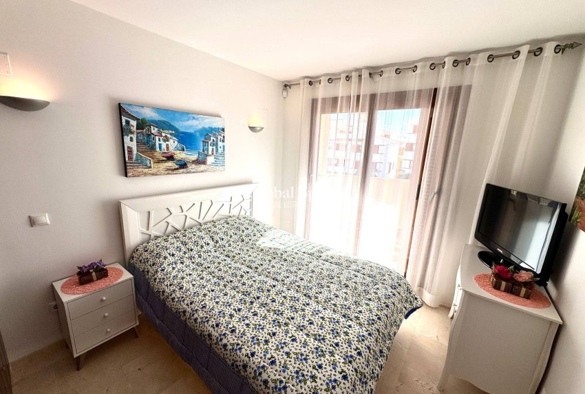 Odsprzedaż - MIESZKANIE -
TORREVIEJA - Punta Prima