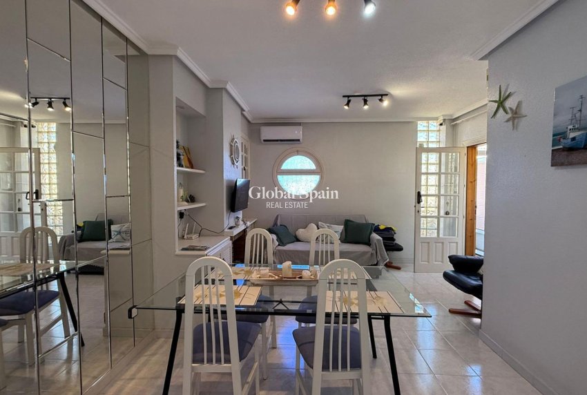 Odsprzedaż - MIESZKANIE -
TORREVIEJA - Punta Prima