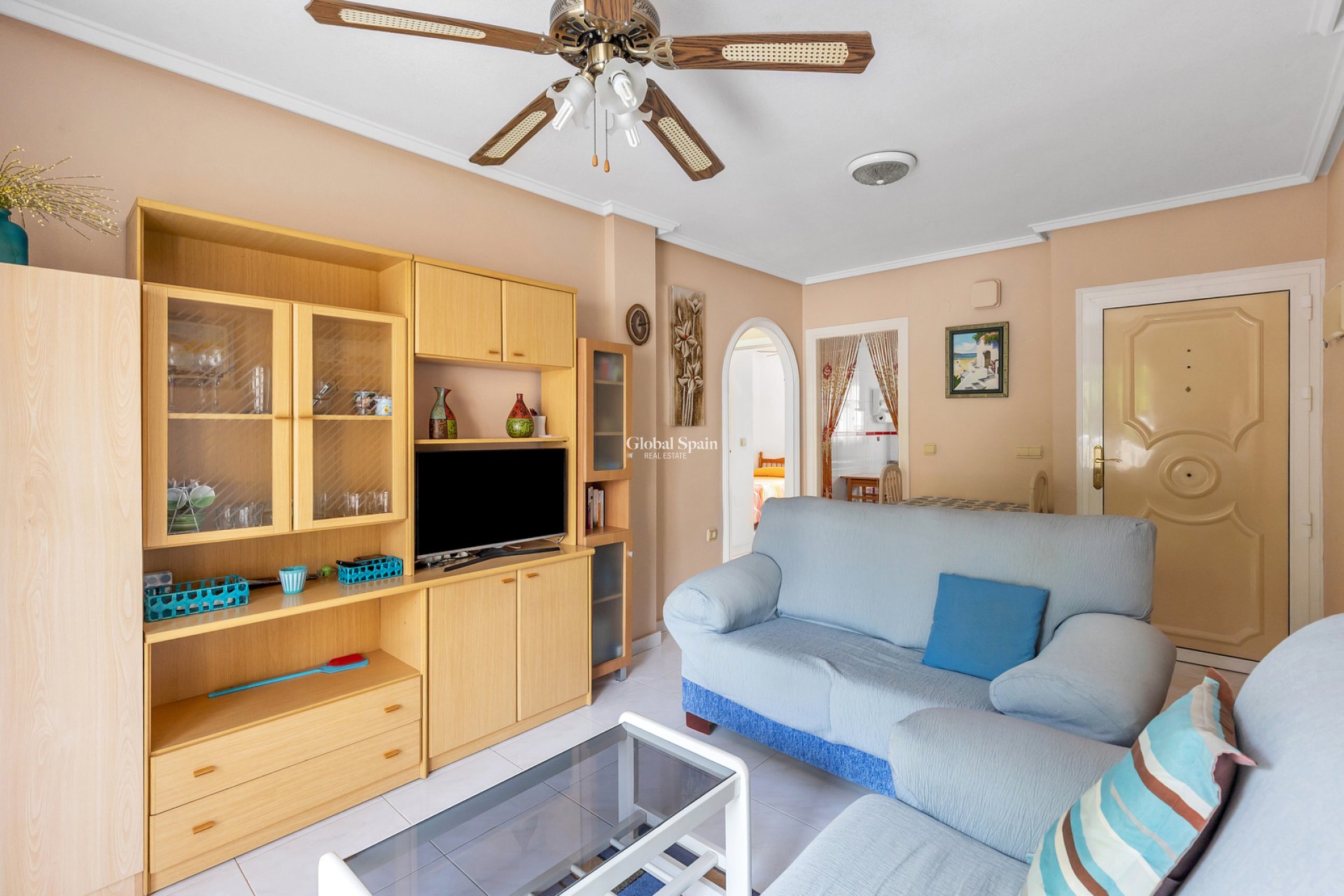 Odsprzedaż - MIESZKANIE -
TORREVIEJA - Rocio del Mar