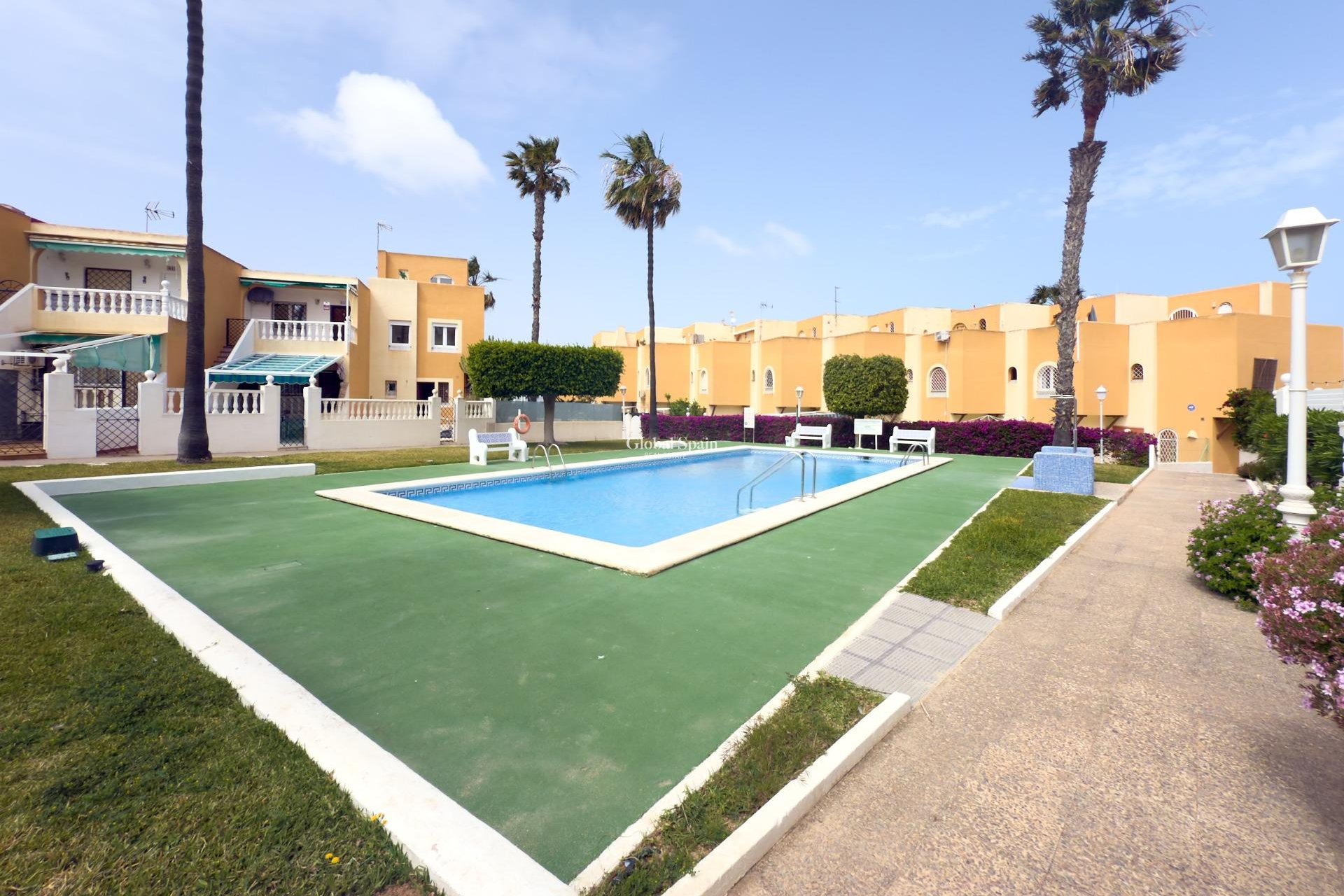 Odsprzedaż - MIESZKANIE -
TORREVIEJA - Torreblanca