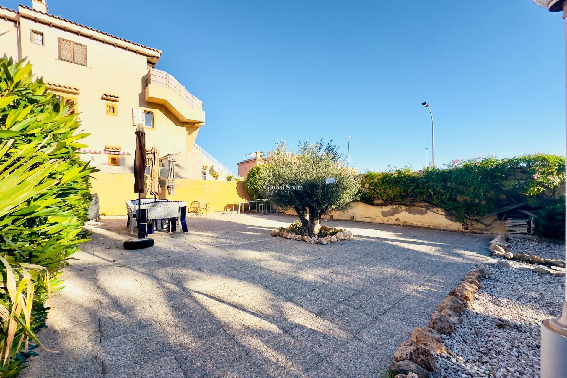 Odsprzedaż - MIESZKANIE -
TORREVIEJA - Torreblanca