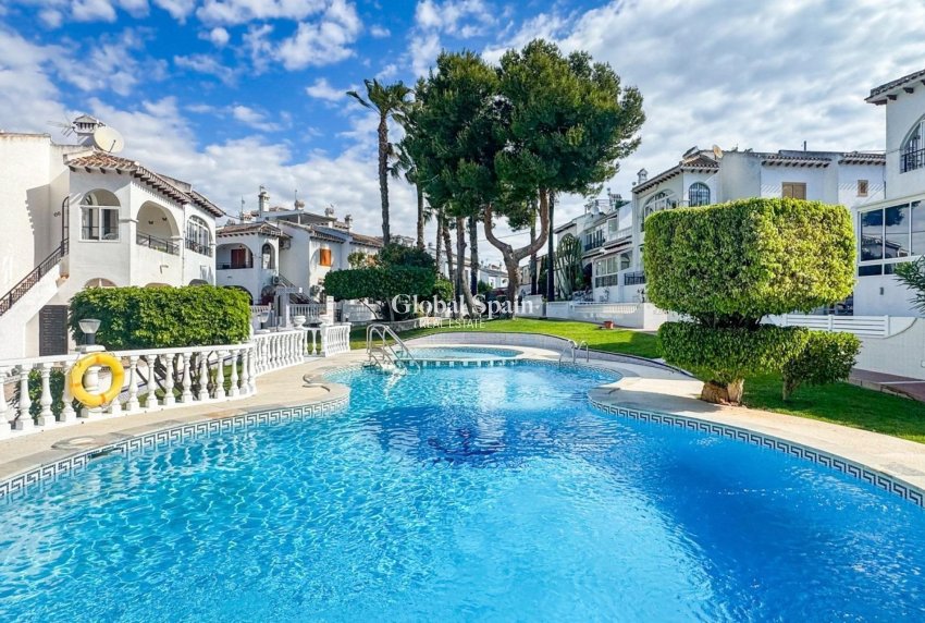Odsprzedaż - MIESZKANIE -
TORREVIEJA - Torreblanca