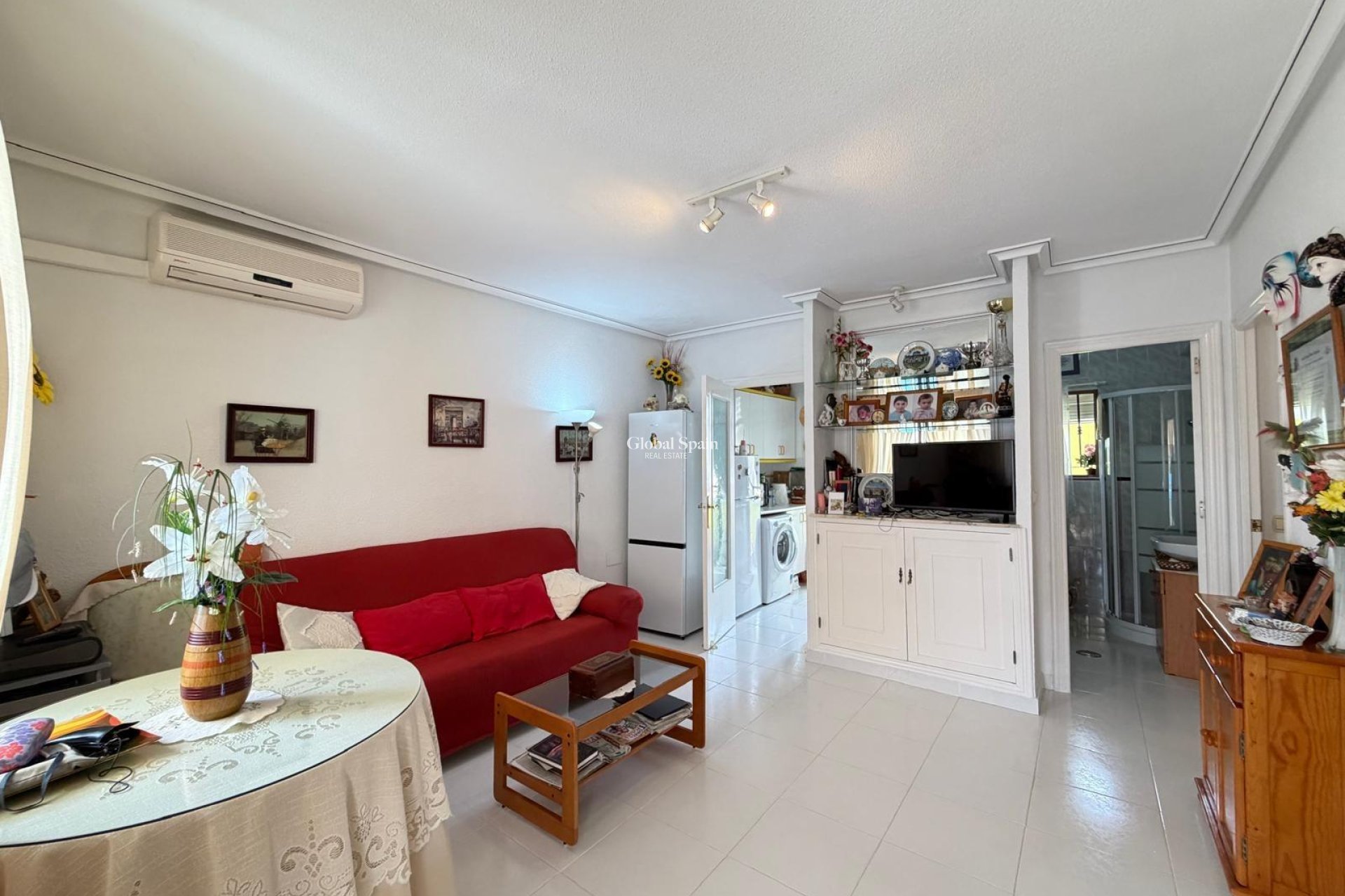 Odsprzedaż - MIESZKANIE -
TORREVIEJA - Torreblanca