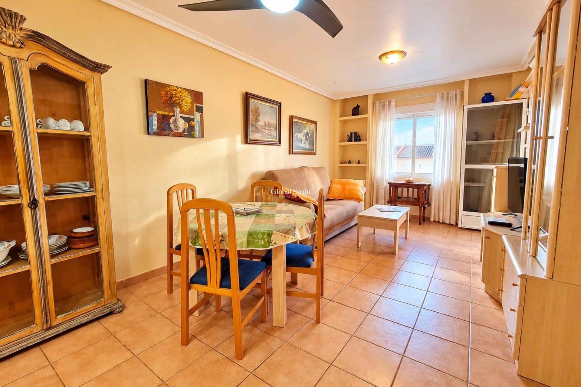Odsprzedaż - MIESZKANIE -
TORREVIEJA - Torreblanca