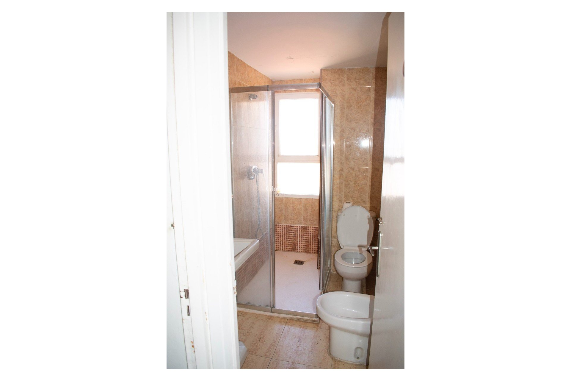 Odsprzedaż - MIESZKANIE -
TORREVIEJA - Torrevieja