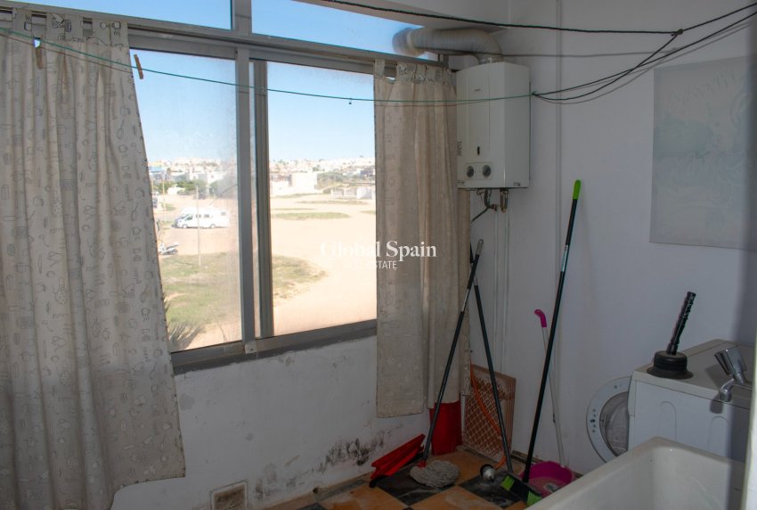 Odsprzedaż - MIESZKANIE -
TORREVIEJA - Torrevieja