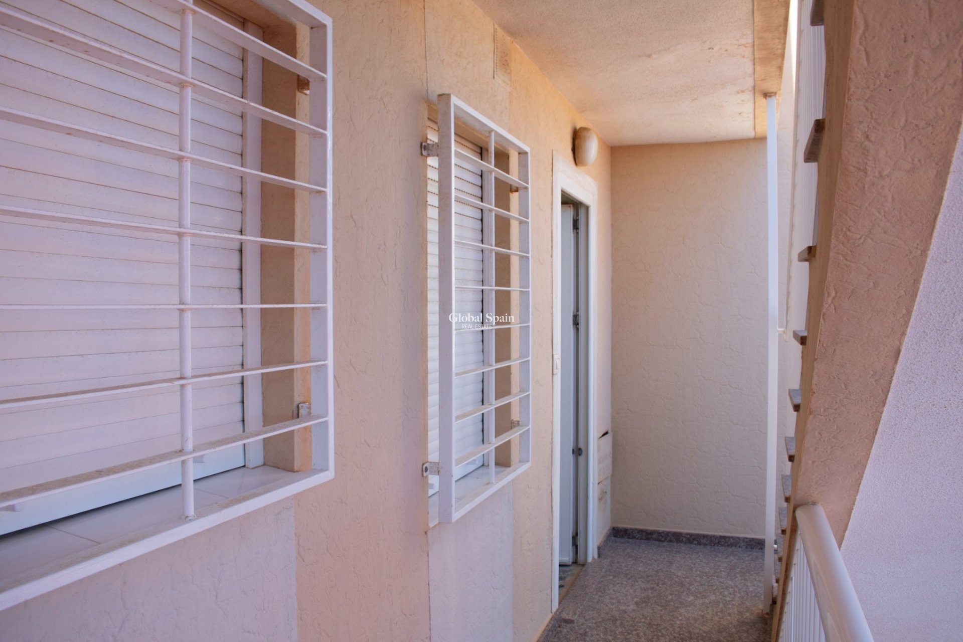 Odsprzedaż - MIESZKANIE -
TORREVIEJA - Torrevieja