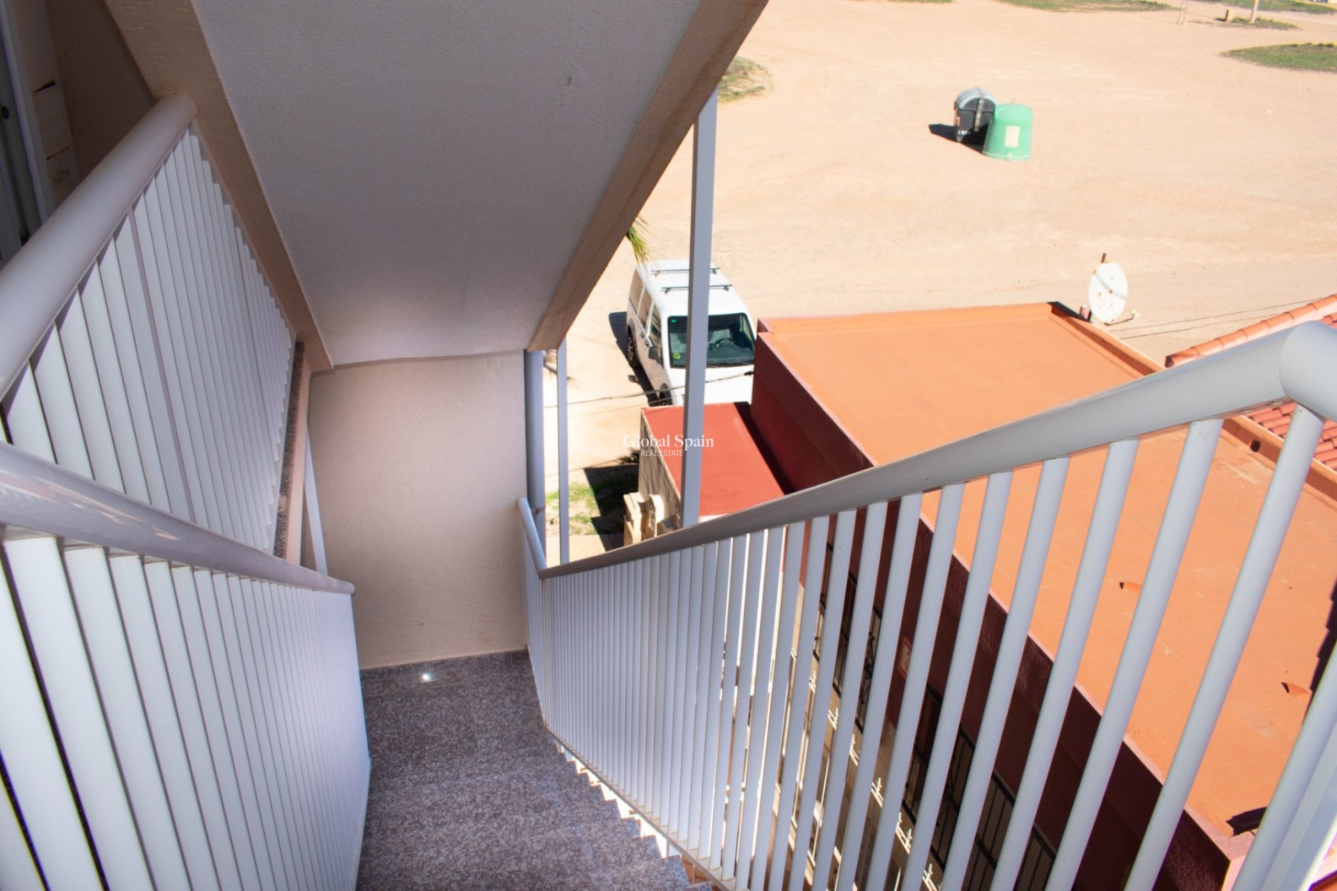 Odsprzedaż - MIESZKANIE -
TORREVIEJA - Torrevieja