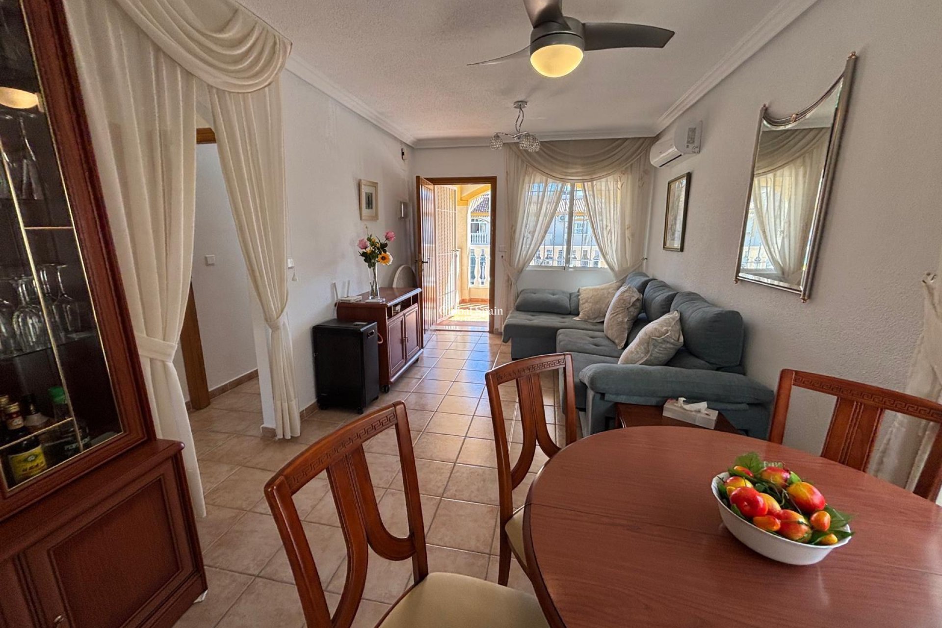 Odsprzedaż - MIESZKANIE -
TORREVIEJA - Torrevieja