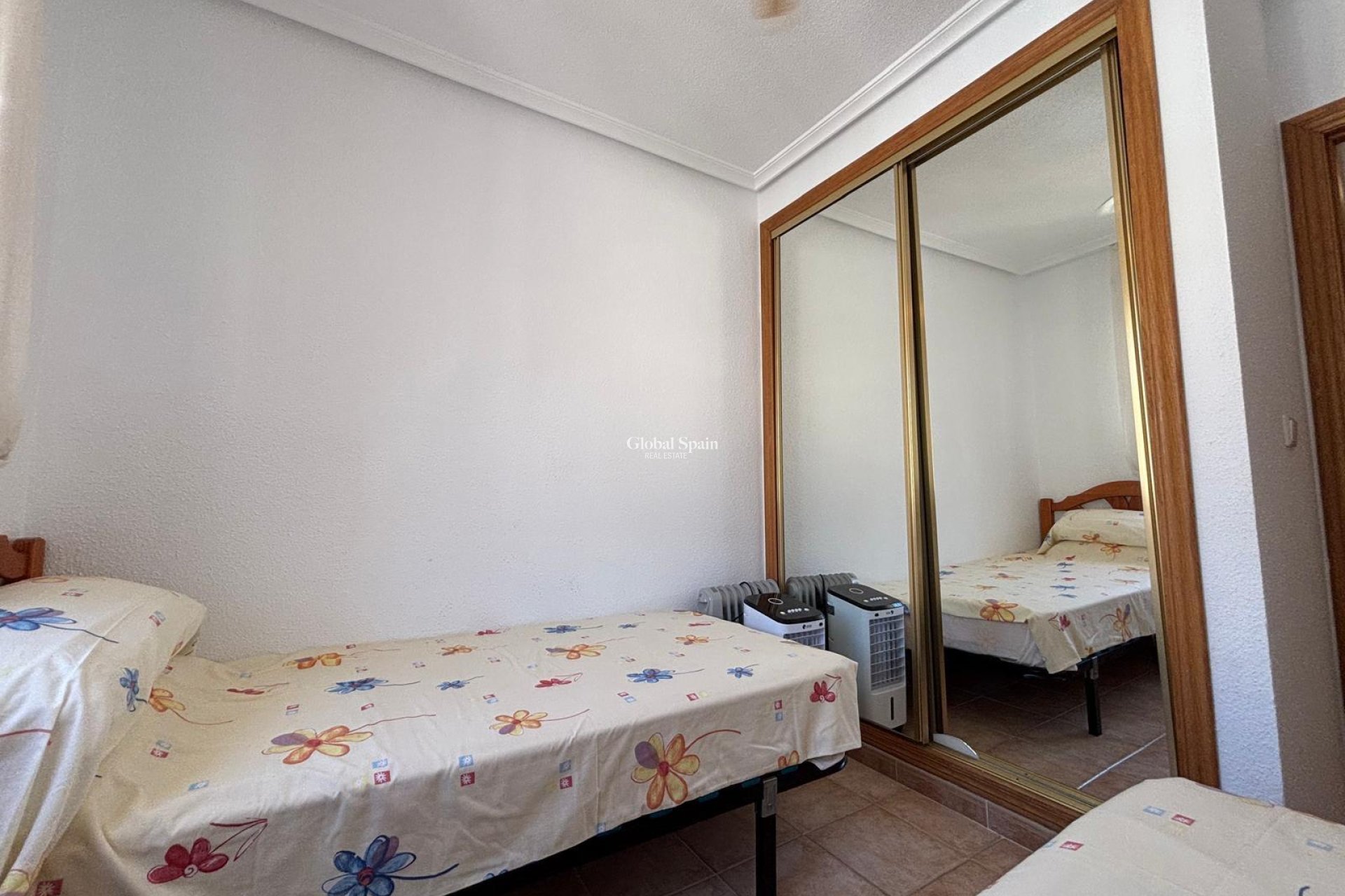 Odsprzedaż - MIESZKANIE -
TORREVIEJA - Torrevieja