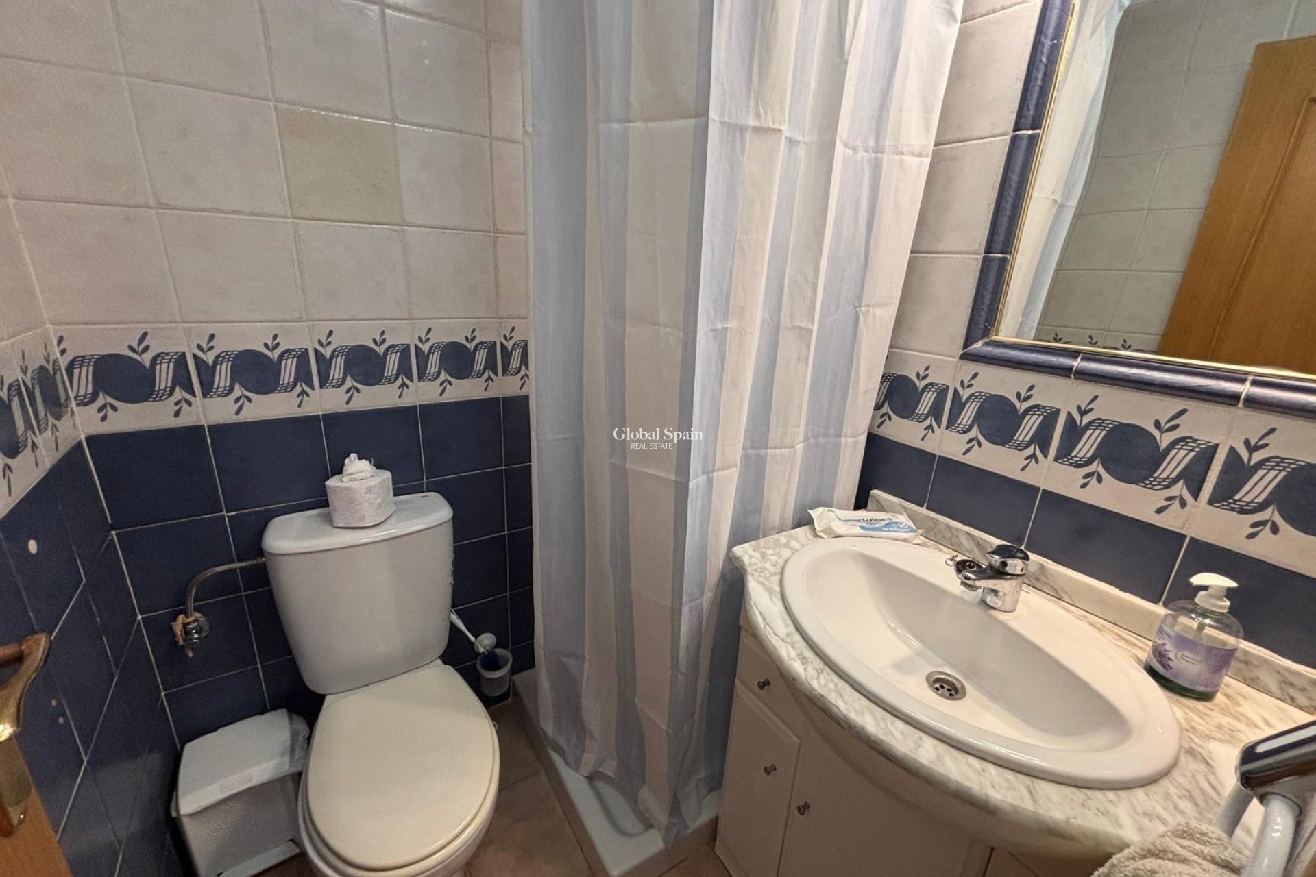 Odsprzedaż - MIESZKANIE -
TORREVIEJA - Torrevieja