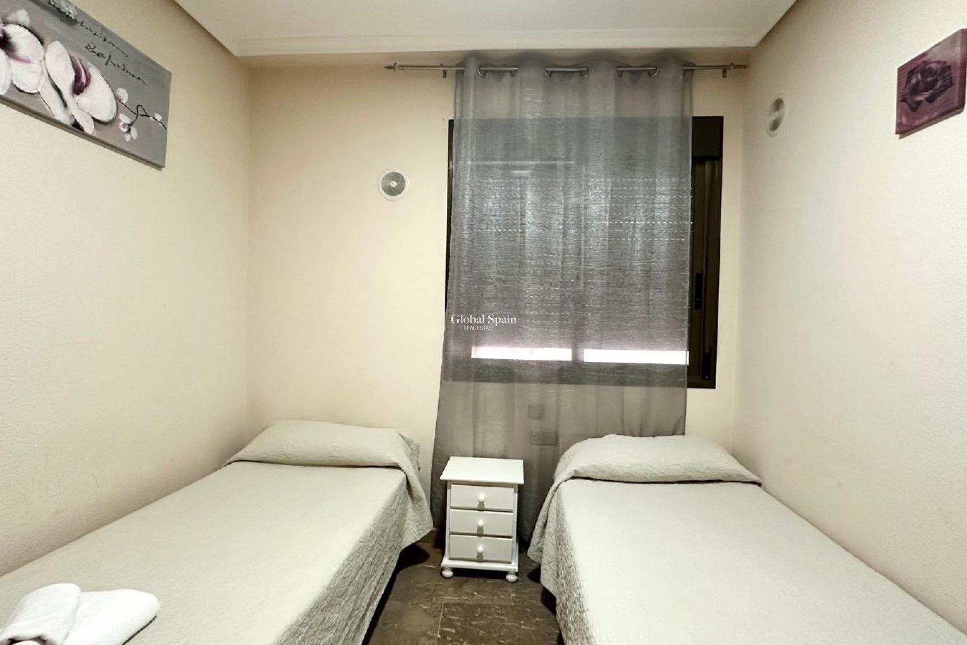 Odsprzedaż - MIESZKANIE -
TORREVIEJA - Torrevieja