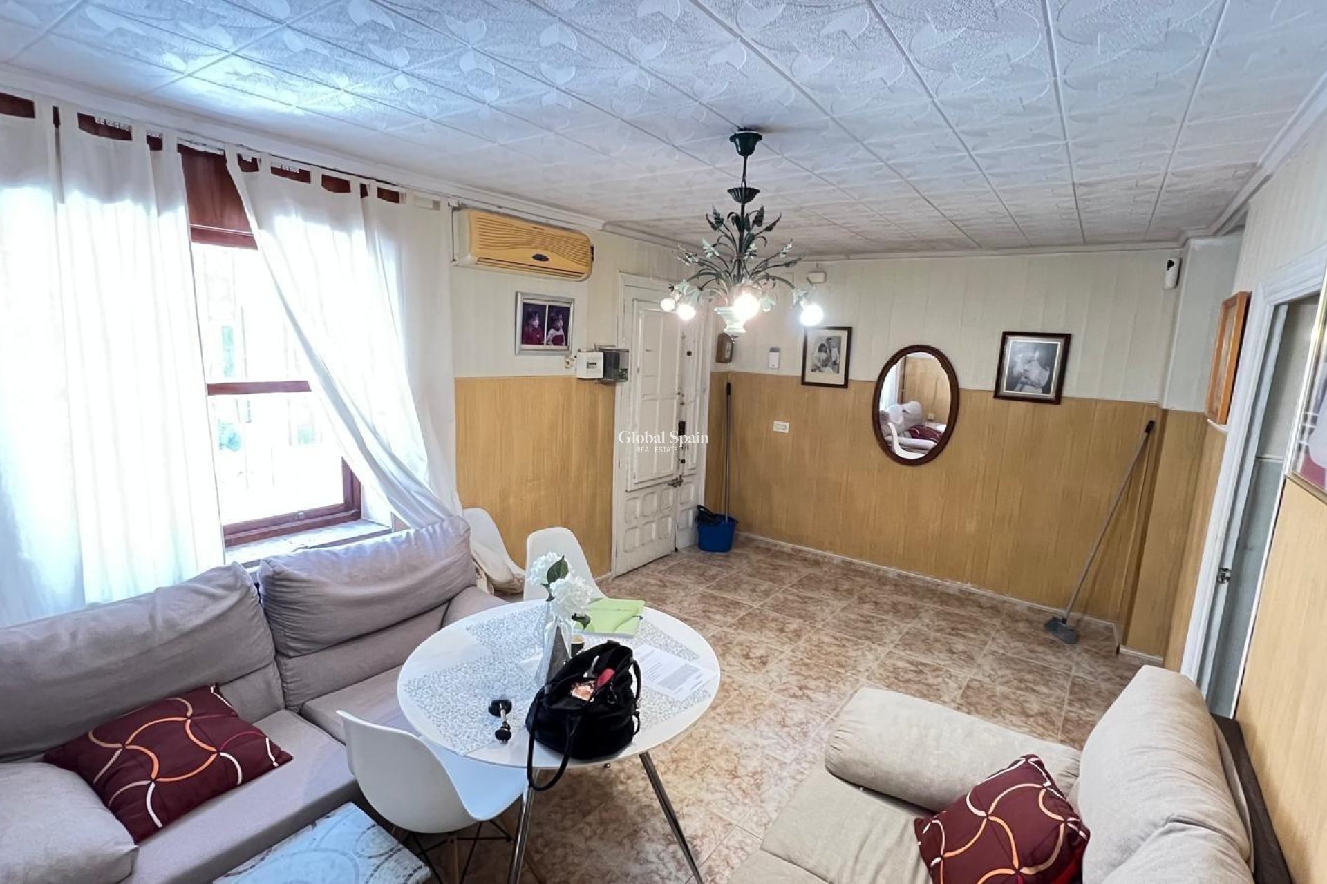 Odsprzedaż - MIESZKANIE -
TORREVIEJA - Torrevieja