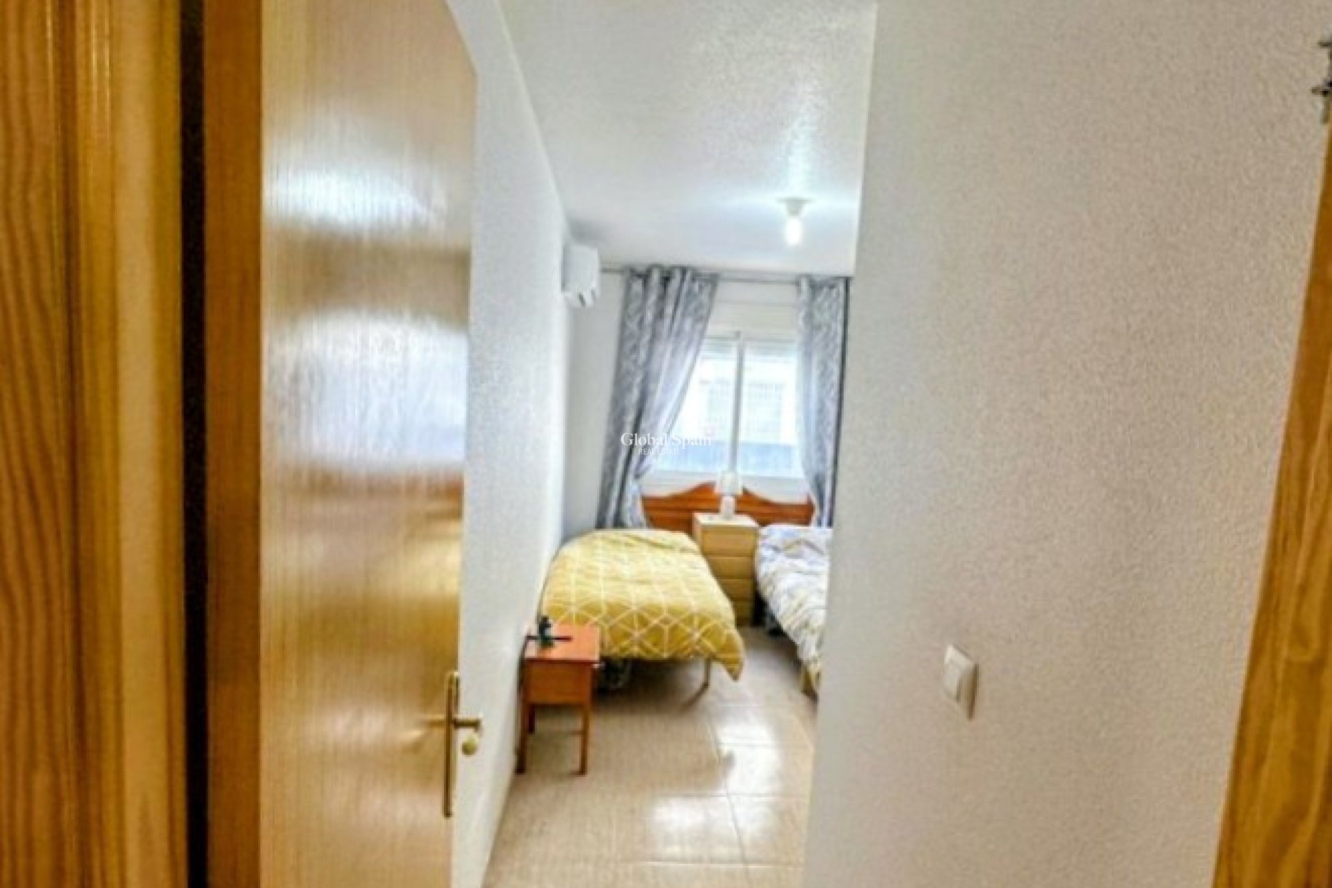 Odsprzedaż - MIESZKANIE -
TORREVIEJA - Torrevieja