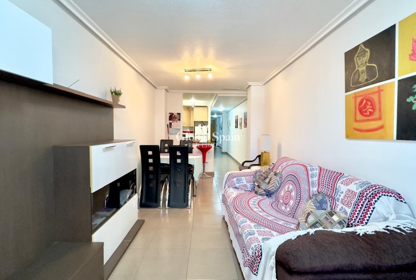 Odsprzedaż - MIESZKANIE -
TORREVIEJA - Torrevieja