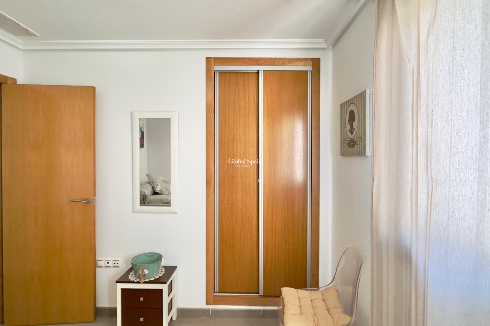 Odsprzedaż - MIESZKANIE -
TORREVIEJA - Torrevieja