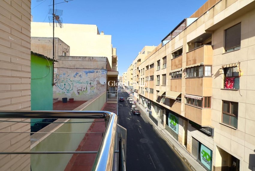 Odsprzedaż - MIESZKANIE -
TORREVIEJA - Torrevieja