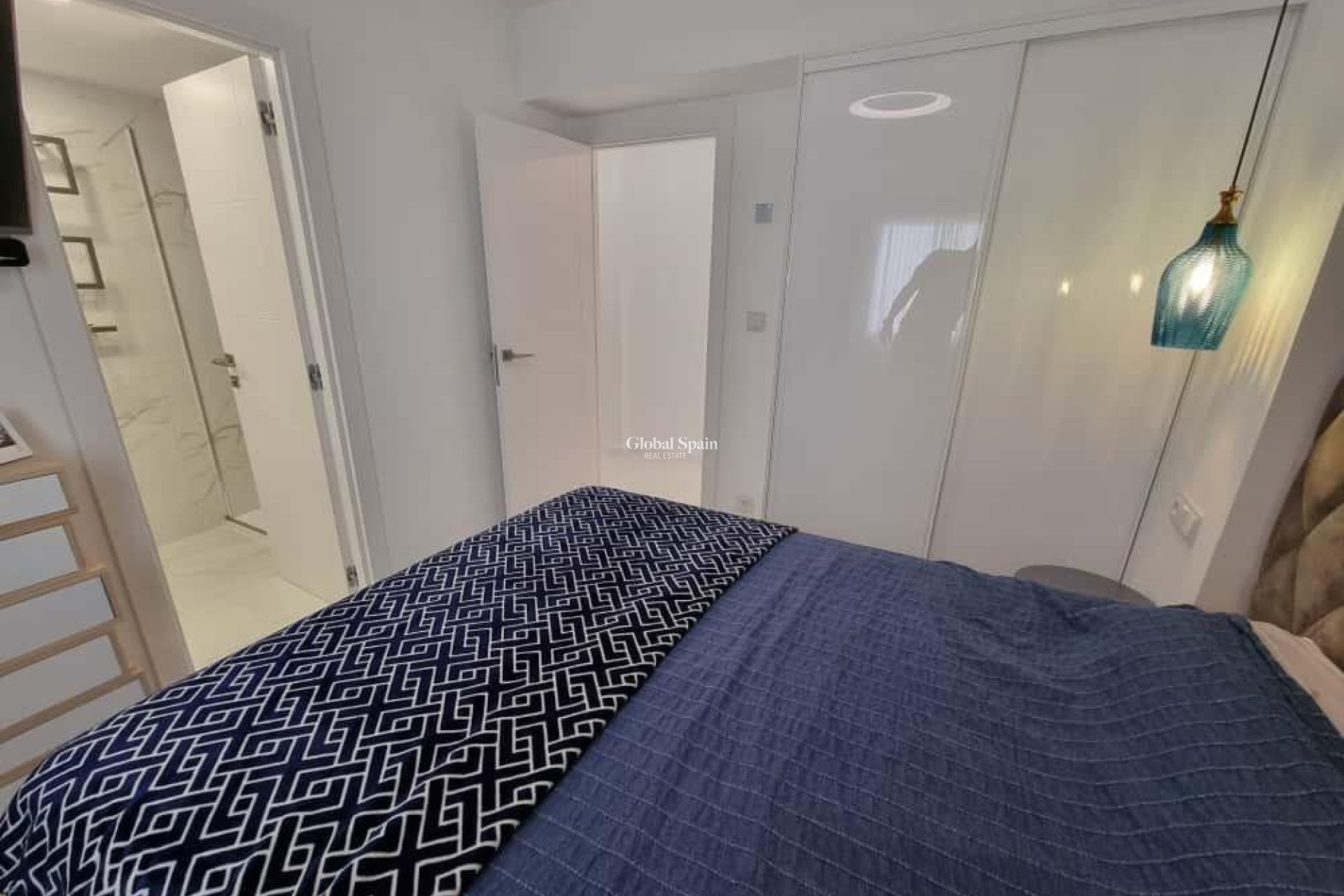 Odsprzedaż - MIESZKANIE -
TORREVIEJA - Torrevieja