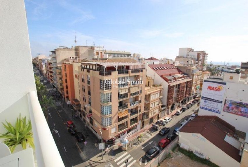 Odsprzedaż - MIESZKANIE -
TORREVIEJA - Torrevieja