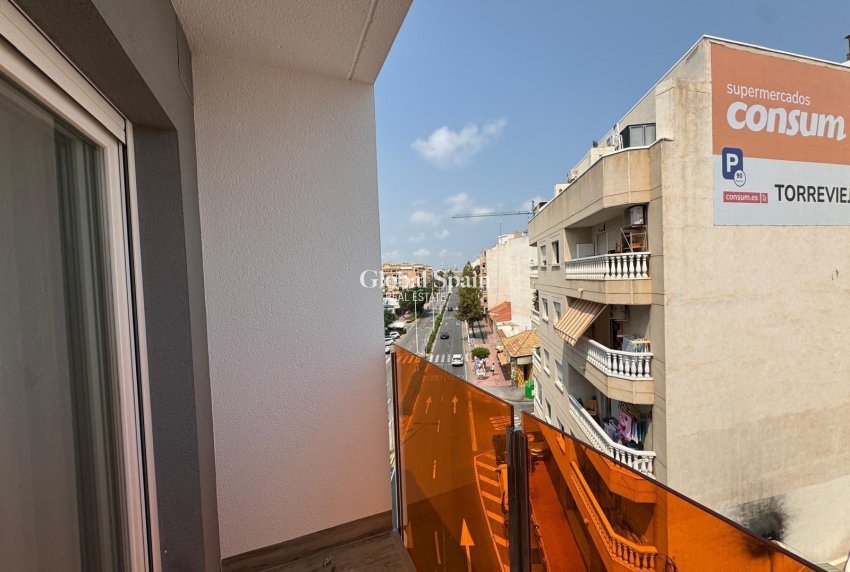 Odsprzedaż - MIESZKANIE -
TORREVIEJA - Torrevieja