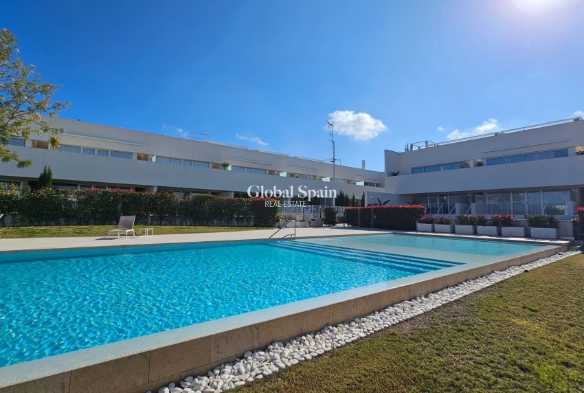 Odsprzedaż - MIESZKANIE -
TORREVIEJA - Torrevieja
