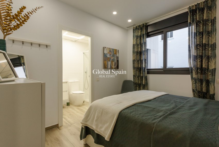 Odsprzedaż - MIESZKANIE -
TORREVIEJA - Torrevieja