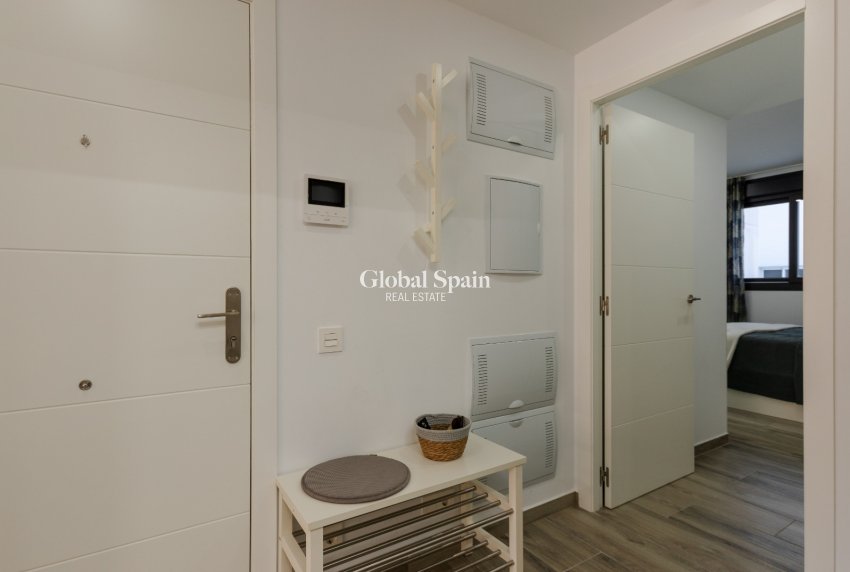 Odsprzedaż - MIESZKANIE -
TORREVIEJA - Torrevieja