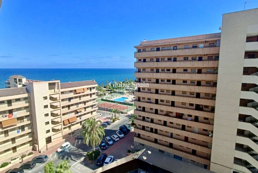 Odsprzedaż - MIESZKANIE -
TORREVIEJA - Torrevieja