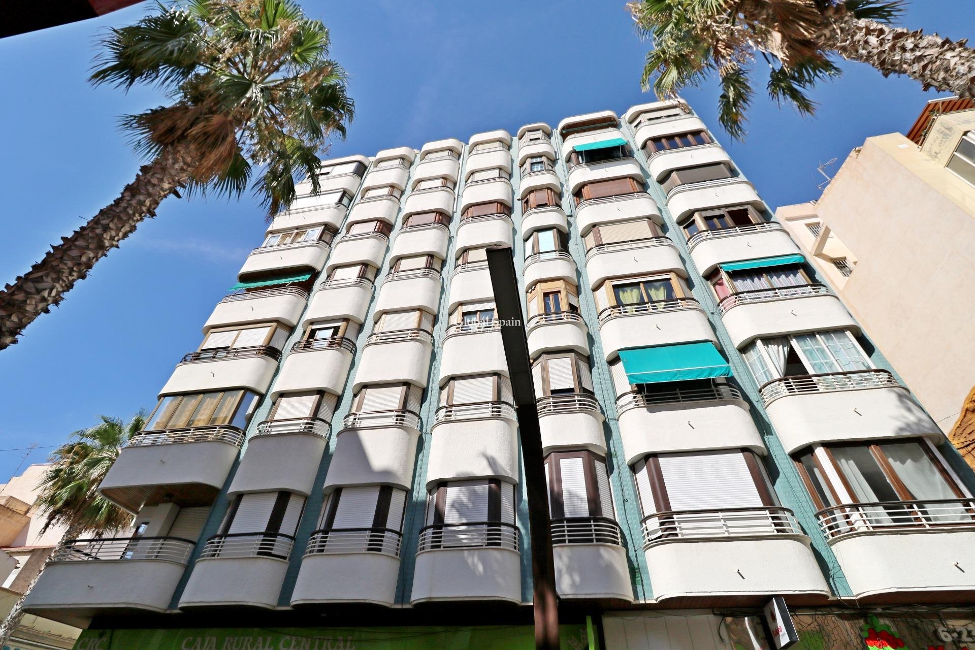 Odsprzedaż - MIESZKANIE -
TORREVIEJA - Torrevieja