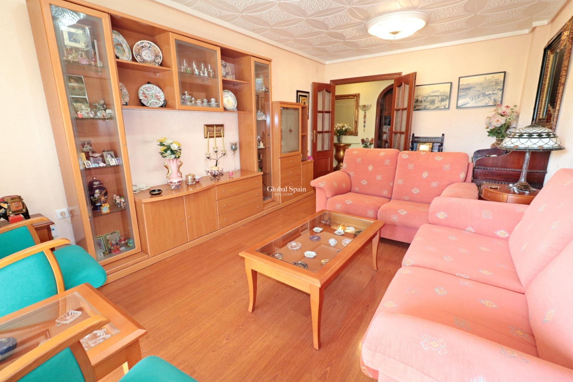 Odsprzedaż - MIESZKANIE -
TORREVIEJA - Torrevieja