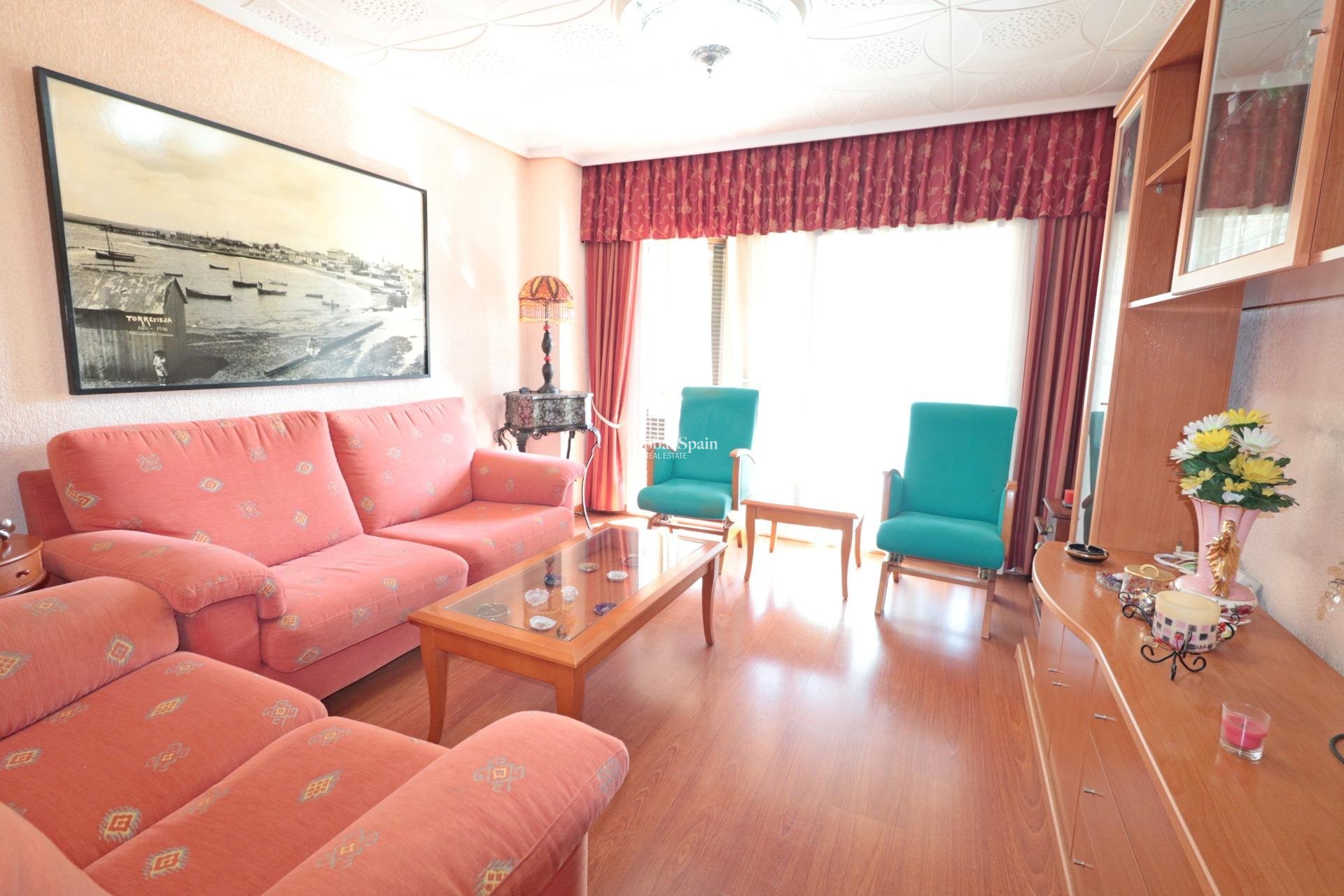 Odsprzedaż - MIESZKANIE -
TORREVIEJA - Torrevieja