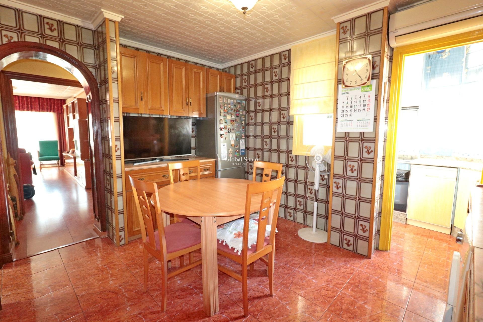 Odsprzedaż - MIESZKANIE -
TORREVIEJA - Torrevieja