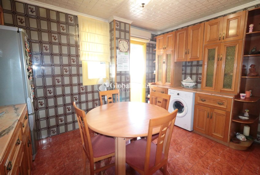 Odsprzedaż - MIESZKANIE -
TORREVIEJA - Torrevieja