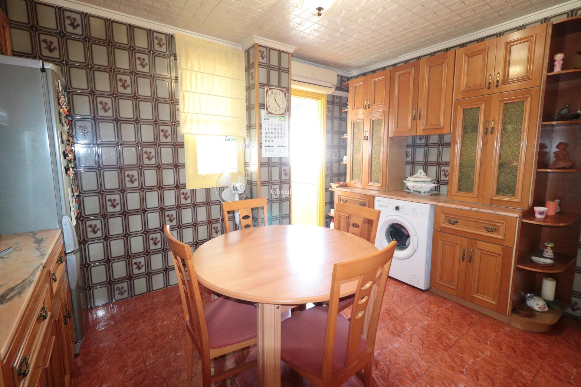 Odsprzedaż - MIESZKANIE -
TORREVIEJA - Torrevieja