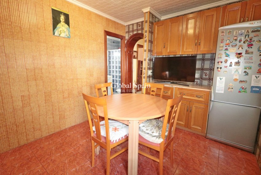 Odsprzedaż - MIESZKANIE -
TORREVIEJA - Torrevieja