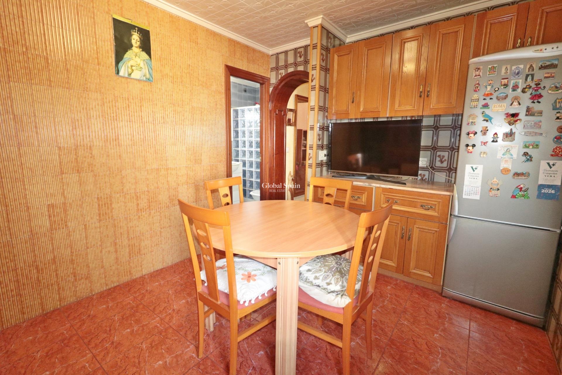 Odsprzedaż - MIESZKANIE -
TORREVIEJA - Torrevieja
