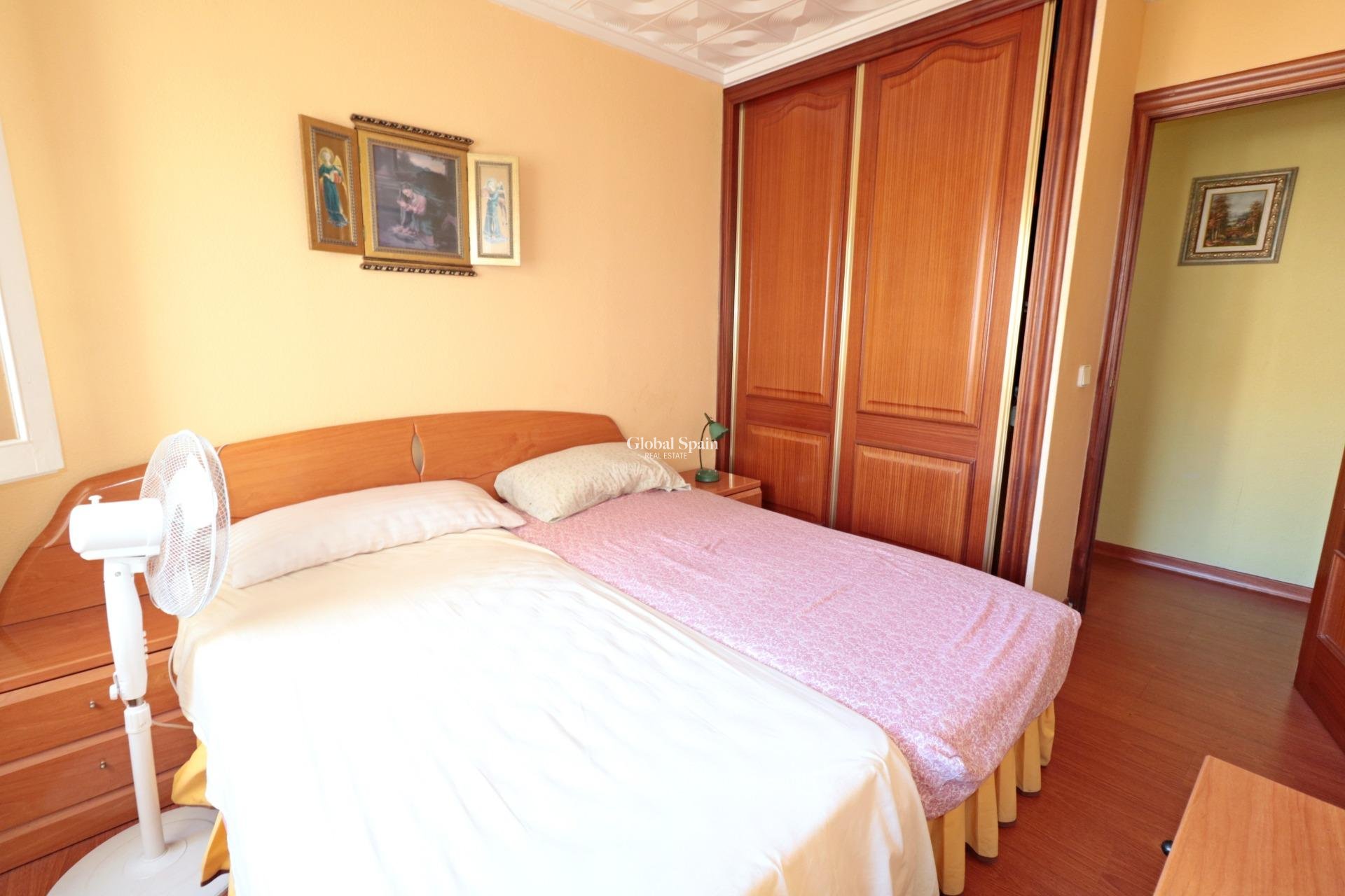 Odsprzedaż - MIESZKANIE -
TORREVIEJA - Torrevieja