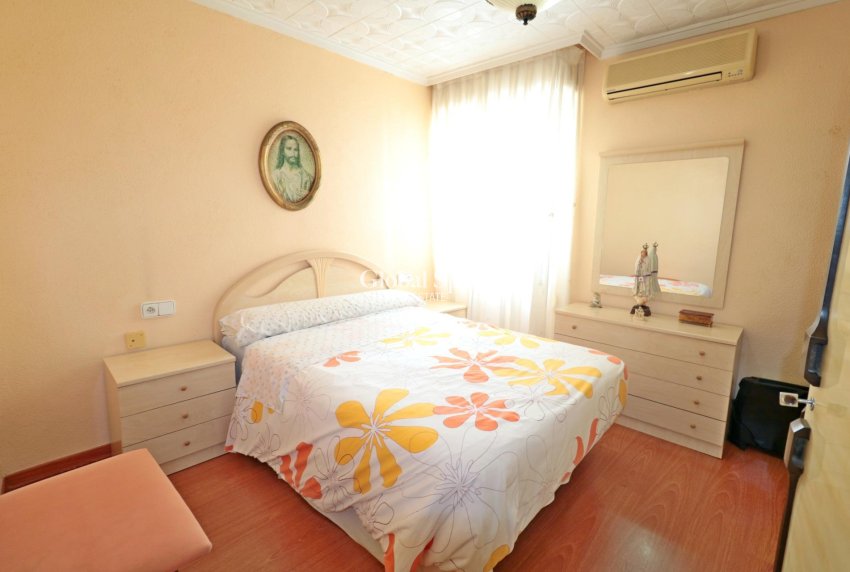 Odsprzedaż - MIESZKANIE -
TORREVIEJA - Torrevieja