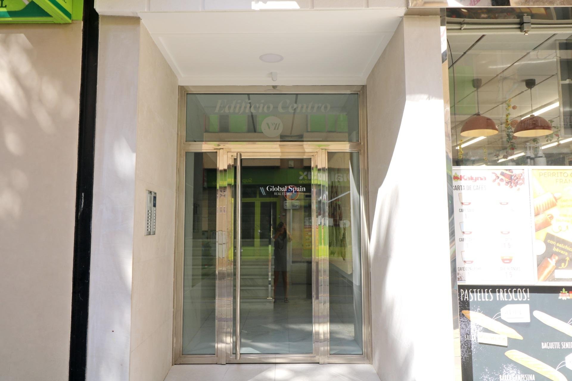 Odsprzedaż - MIESZKANIE -
TORREVIEJA - Torrevieja