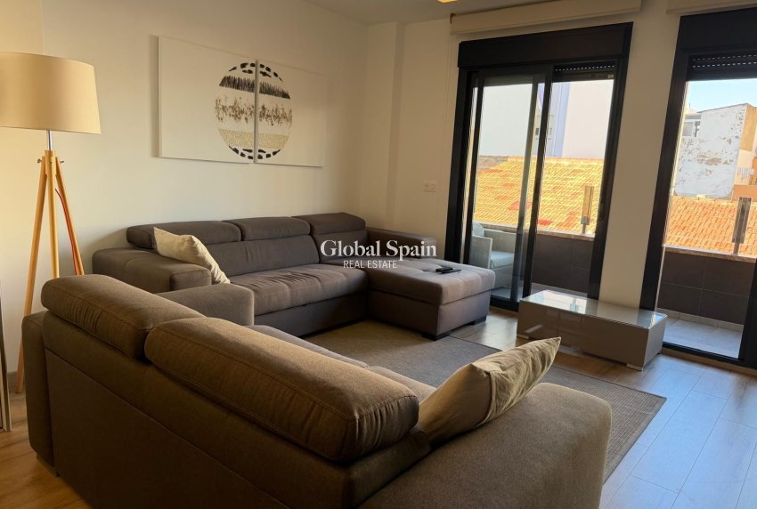Odsprzedaż - MIESZKANIE -
TORREVIEJA - Torrevieja