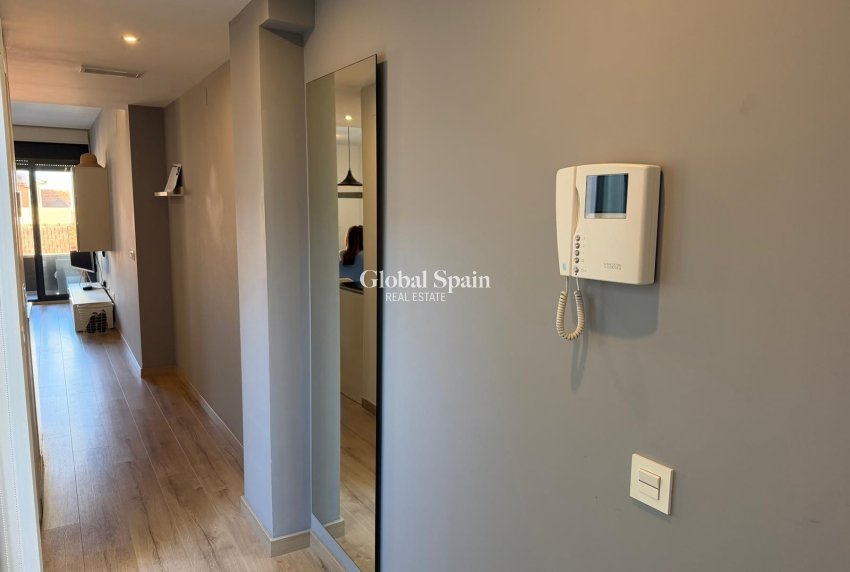 Odsprzedaż - MIESZKANIE -
TORREVIEJA - Torrevieja