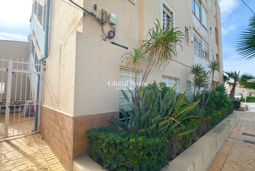 Odsprzedaż - MIESZKANIE -
TORREVIEJA - Zona Los Frutales