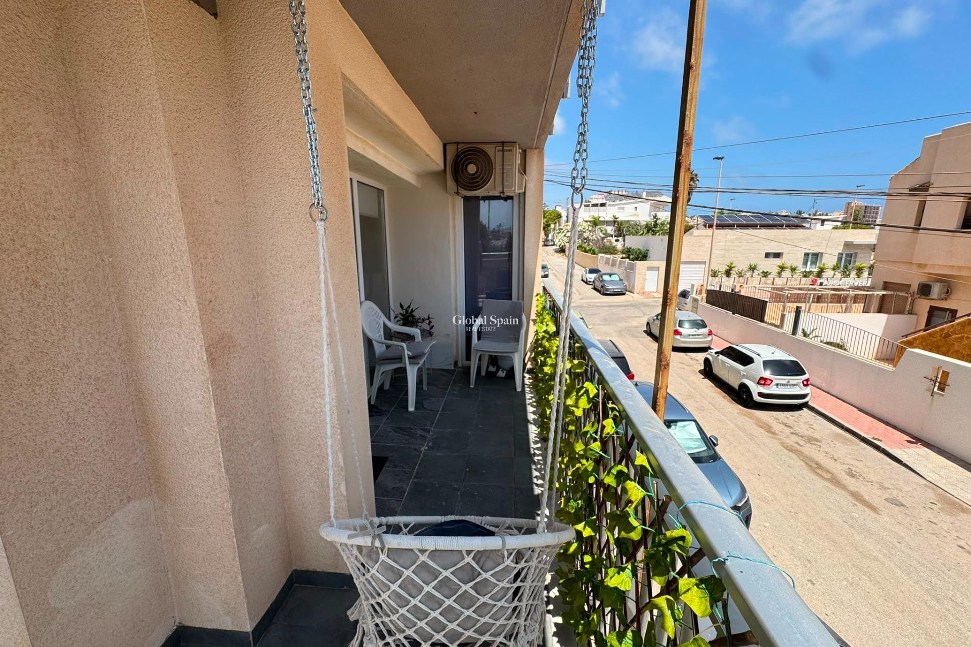 Odsprzedaż - MIESZKANIE -
TORREVIEJA - Zona Los Frutales